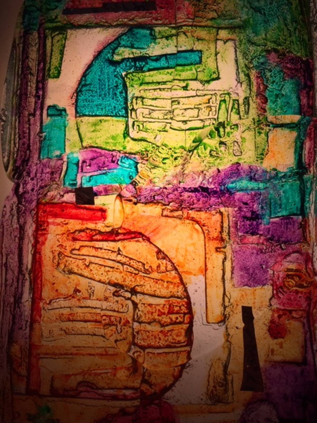 Glass with colour changing light 1